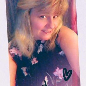 Meet your Posher, Loretta